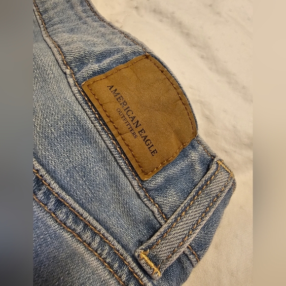 American Eagle Tomgirl Bermuda Stretch Denim Shorts Size US18 - Picture 6 of 7